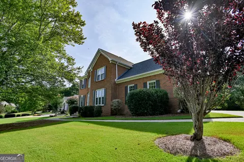 165 Mcelwaney Way, Fayetteville, GA 30215