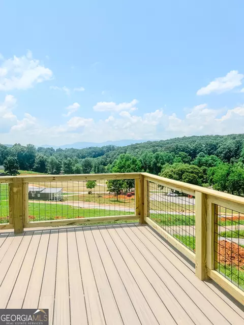 Exterior - 527 Saunders Rd #LOT 4, Franklin, NC 28734 photo 6 of 7