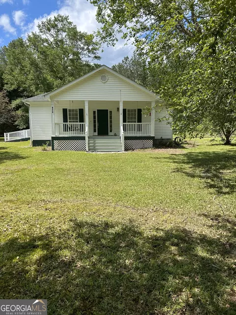 871 Clearwater Rd, Sharpsburg, GA 30277