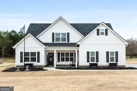 385 Brown Station Dr, Williamson, GA 30292