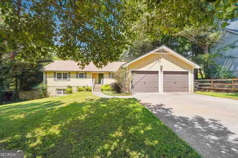 2220 Williams Ln, Cumming, GA 30028