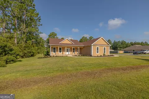 Exterior - 127 Huron Loop, Brunswick, GA 31523 photo 5 of 10