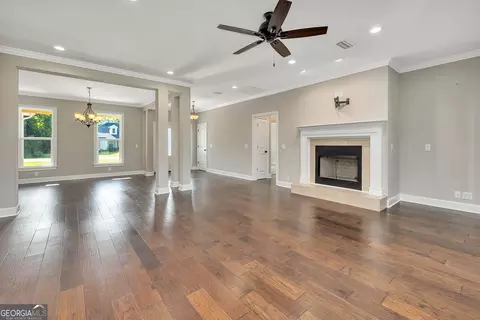 Living - 127 Huron Loop, Brunswick, GA 31523 photo 1 of 5