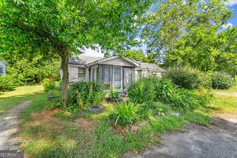 Exterior - 30 Burch St, Royston, GA 30662 photo 3 of 7