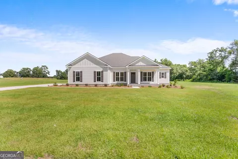 102 Jack Kennedy Rd, Statesboro, GA 30458