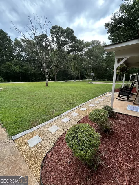 Exterior - 133 Robert Taylor Rd, Lagrange, GA 30240 photo 2 of 10