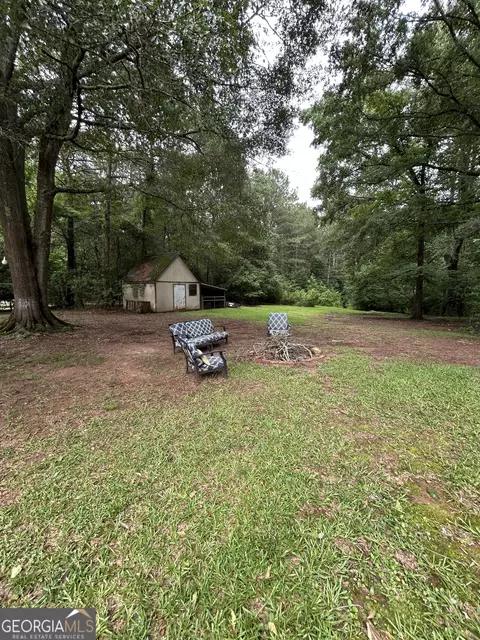 Exterior - 133 Robert Taylor Rd, Lagrange, GA 30240 photo 8 of 10