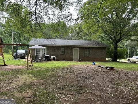 Exterior - 133 Robert Taylor Rd, Lagrange, GA 30240 photo 5 of 10