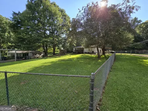 Exterior - 85 North Ave, Hampton, GA 30228 photo 2 of 13