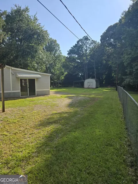 Exterior - 85 North Ave, Hampton, GA 30228 photo 4 of 13