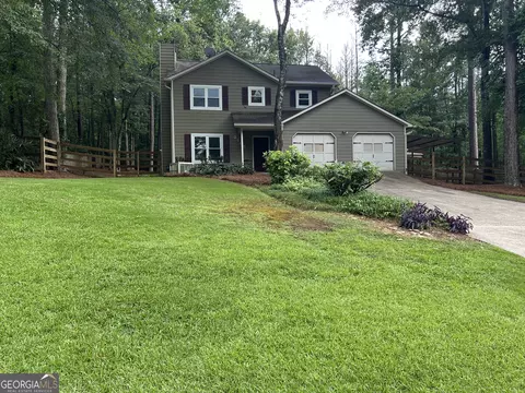 2105 Windy Oak Ct, Lithia Springs, GA 30122