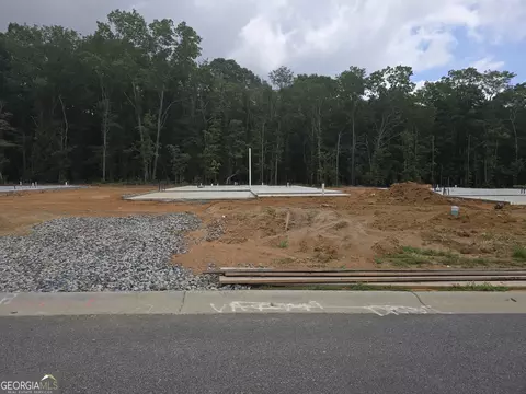 1077 Jeannine Ln, Winder, GA 30680