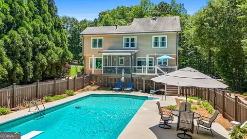 150 Butterfield Ln, Fayetteville, GA 30214