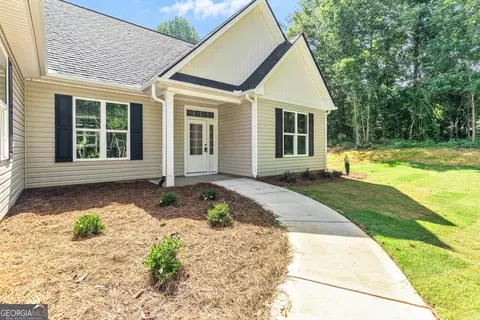 Exterior - 148 David Elder Rd, Griffin, GA 30223 photo 3 of 11