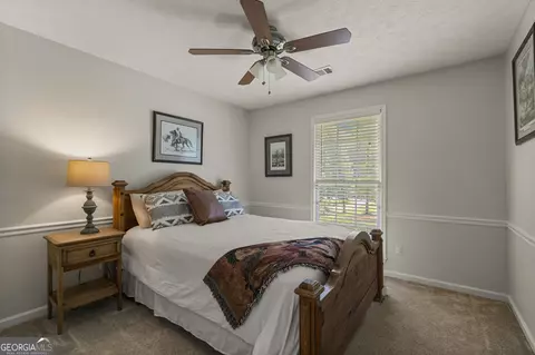 Bedroom - 554 Waterview Dr, Lagrange, GA 30240 photo 2 of 3