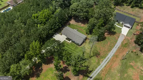 View/Area - 554 Waterview Dr, Lagrange, GA 30240 photo 3 of 4