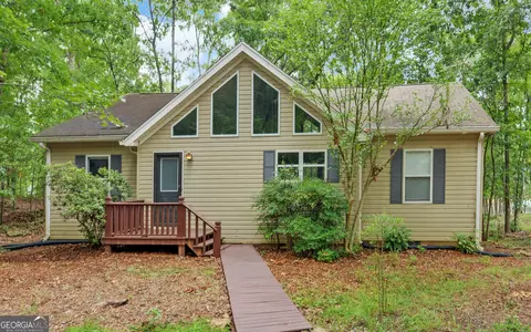 370 Paradise Point Rd, Hartwell, GA 30643