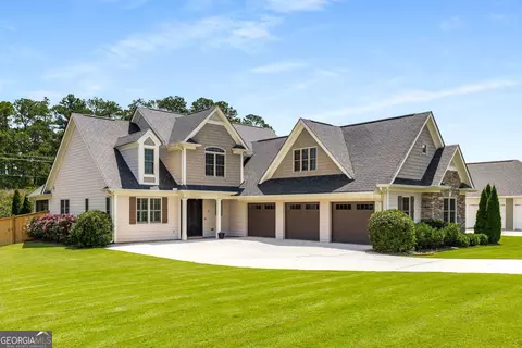 11 Chandler Ct, Powder Springs, GA 30127
