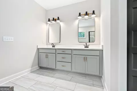 Bath - 969 Thrash Rd #LOT 4, Lagrange, GA 30241 photo 3 of 5