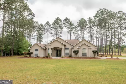 141 Dogwood Dr, Eastman, GA 31023
