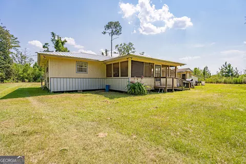 3357 Old Donaldson School Rd, Pembroke, GA 31321