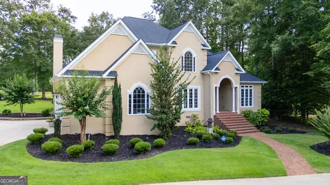 160 Barrington Hall Dr, Macon, GA 31220