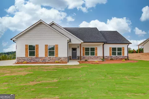 883 Dortch, Eastanollee, GA 30538