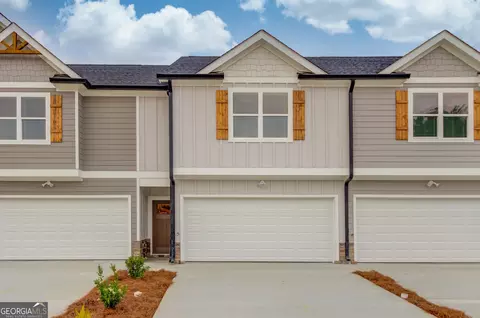 6381 Pine Station Dr, Lula, GA 30554