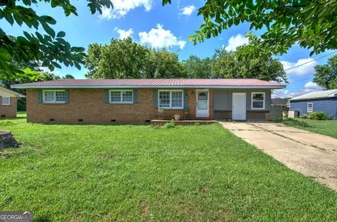 58 Jim Ln SE, Cartersville, GA 30120
