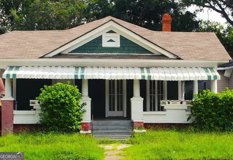 1004 W 41st St, Savannah, GA 31415
