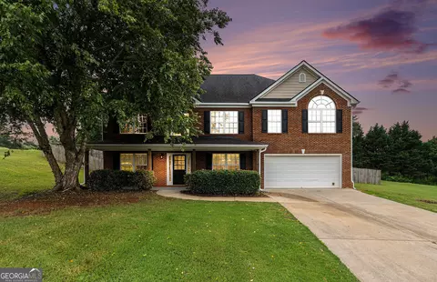 204 Ichabod Ln, Mcdonough, GA 30252