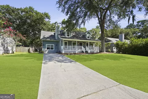126 S Sheftall Cir, Savannah, GA 31410