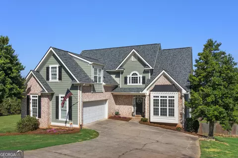10 Prestwick Loop NW, Cartersville, GA 30120