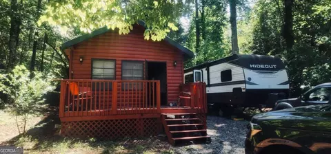 95 Hillcrest Ct, Cleveland, GA 30528