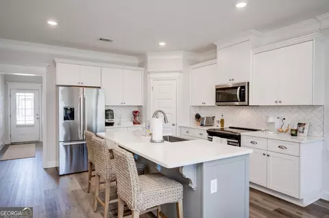 Kitchen - 358 Sumac, Evans, GA 30809 photo 4 of 4