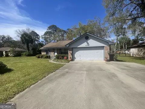 134 Tupelo Cir, Brunswick, GA 31525