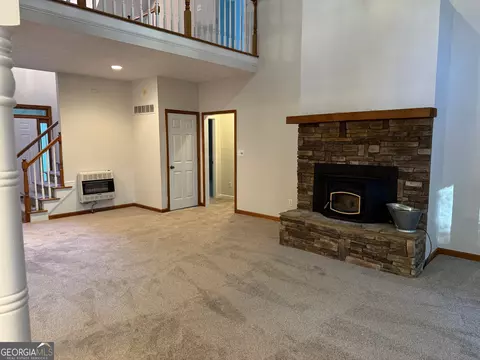 Living - 50 Laralee Ln, Hampton, GA 30228 photo 3 of 5