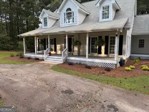 Exterior - 50 Laralee Ln, Hampton, GA 30228 photo 5 of 5