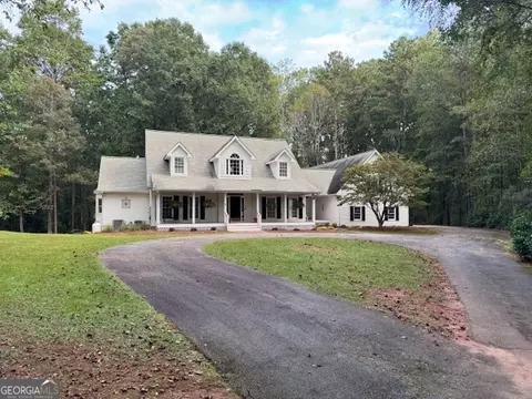 Exterior - 50 Laralee Ln, Hampton, GA 30228 photo 4 of 5