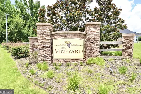 3829 Old Vine Way, Valdosta, GA 31605