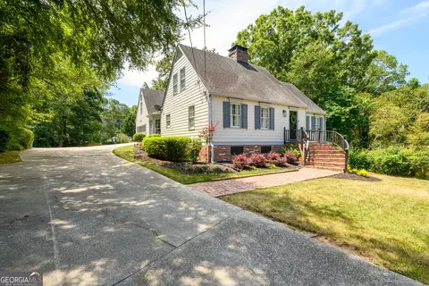 5278 Santee St, Stone Mountain, GA 30087