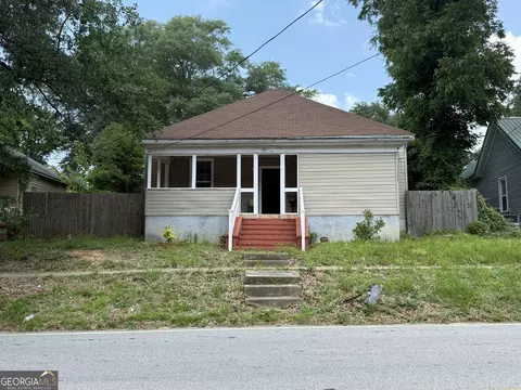 933 Greenville St, Lagrange, GA 30241