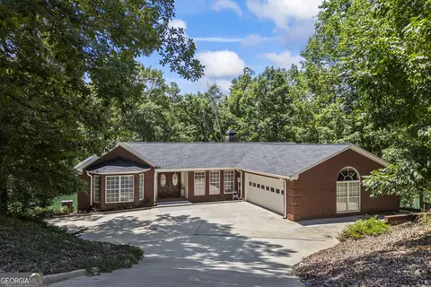 31 Moreland Heights Ct, Hartwell, GA 30643