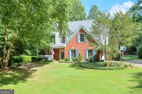 3447 Haddon Hall Ct, Buford, GA 30519