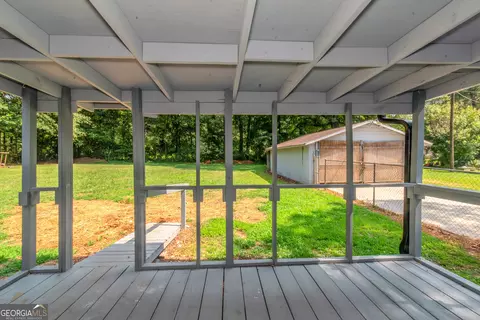 Exterior - 42 Rustic Rd, Stockbridge, GA 30281 photo 8 of 9
