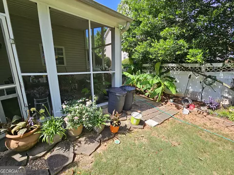 Exterior - 357 Winthrop Ln, Mcdonough, GA 30253 photo 7 of 38