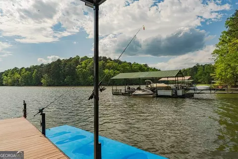 View/Area - 414 Lakeside Trl, Toccoa, GA 30577 photo 2 of 3