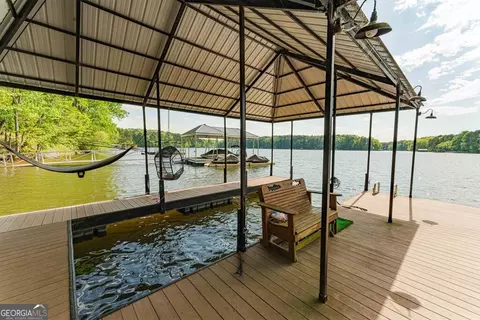 Exterior - 414 Lakeside Trl, Toccoa, GA 30577 photo 7 of 7