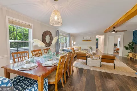 Dining - 414 Lakeside Trl, Toccoa, GA 30577 photo 2 of 2