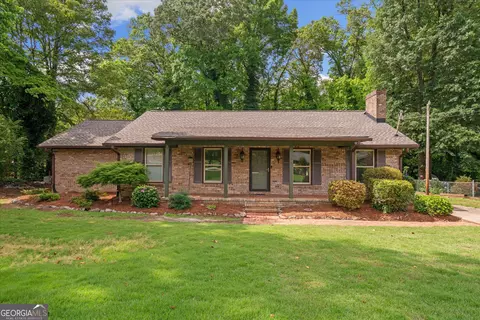 280 Colonial Dr SW, Carrollton, GA 30117